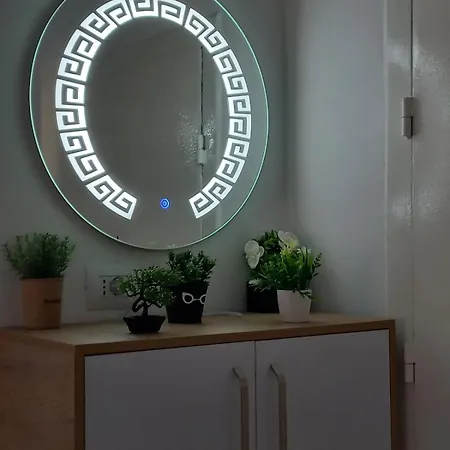 Ervin's Appartment. Διαμέρισμα *